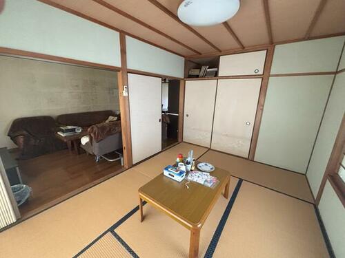 detached 徳島県徳島市上八万町西山