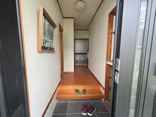 detached 徳島県徳島市上八万町西山