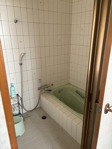 detached 徳島県徳島市上八万町西山