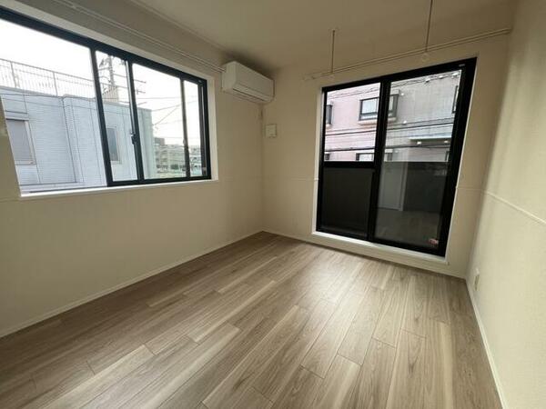 detached 東京都練馬区南田中３丁目

地図を見る