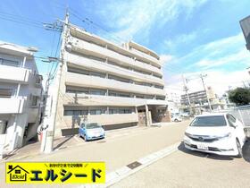 宮城県仙台市泉区泉中央３丁目