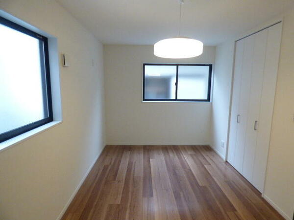 detached 東京都目黒区碑文谷１丁目

地図を見る