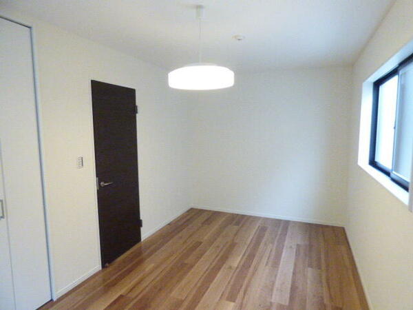 detached 東京都目黒区碑文谷１丁目

地図を見る