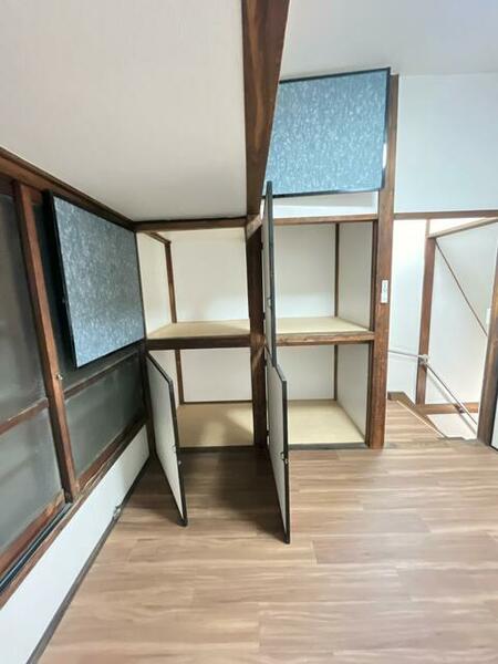 detached 東京都台東区元浅草２丁目

地図を見る