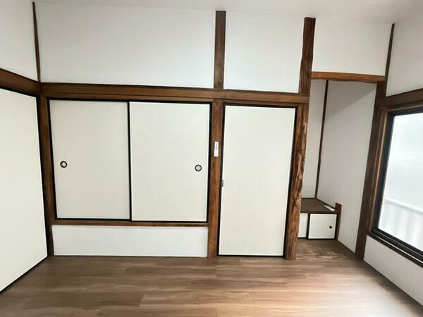 detached 東京都台東区元浅草２丁目

地図を見る