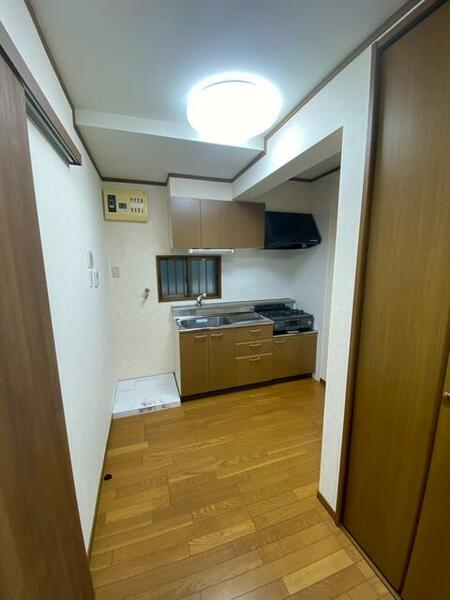 detached 東京都台東区元浅草２丁目

地図を見る