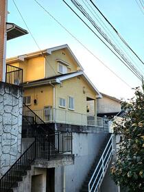 神奈川県横浜市保土ケ谷区仏向町