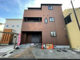 愛媛県松山市南斎院町