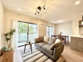 千葉県松戸市三ケ月