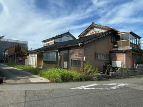 富山県氷見市窪