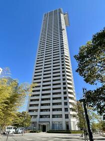 愛知県名古屋市熱田区六野１丁目