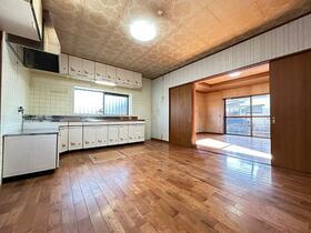 愛知県小牧市大字久保一色