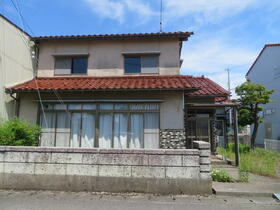富山県砺波市春日町
