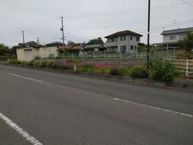 福島県相馬郡新地町小川字向山