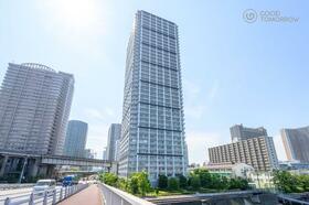 ベイクレストタワー