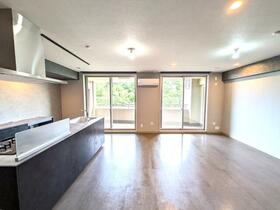 宮城県仙台市泉区八乙女中央１丁目