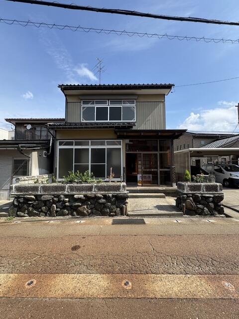 house for sale in Oyabe, Toyama | ¥2,950,000 | 7K | Akiyama house fin…