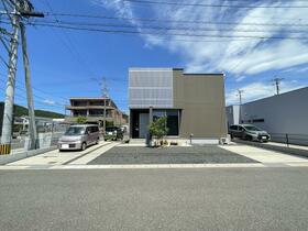 長崎県佐世保市新田町