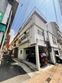 長崎県佐世保市湊町