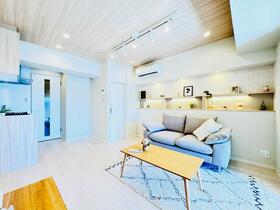 ハイネスロフティー