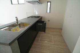 福岡県福岡市南区中尾３丁目