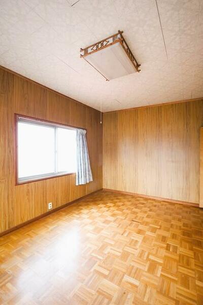 detached 山形県村山市楯岡楯

地図を見る