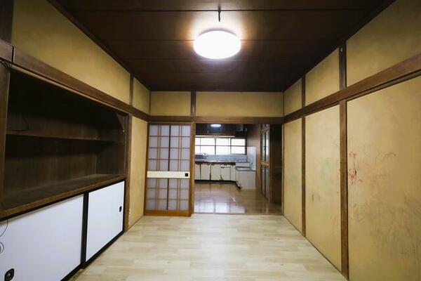 detached 山形県村山市楯岡楯

地図を見る