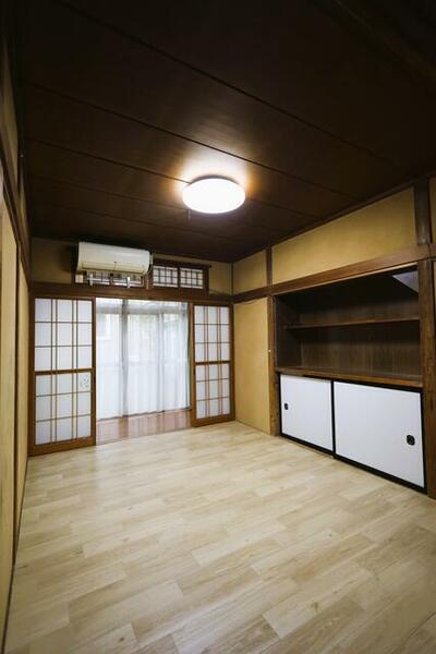 detached 山形県村山市楯岡楯

地図を見る