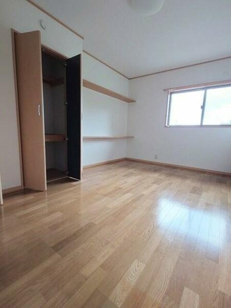 apartment 福島県双葉郡富岡町字夜の森北３丁目
地図を見る