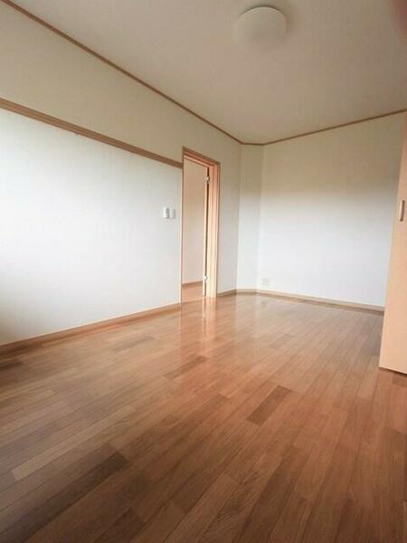 apartment 福島県双葉郡富岡町字夜の森北３丁目
地図を見る