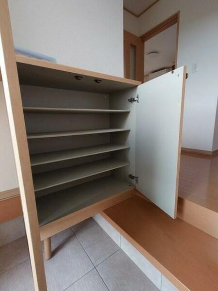 apartment 福島県双葉郡富岡町字夜の森北３丁目
地図を見る