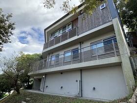 静岡県静岡市駿河区国吉田５丁目