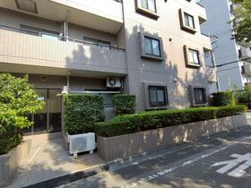 東京都足立区東綾瀬３丁目