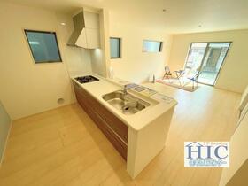 静岡県静岡市葵区瀬名中央２丁目