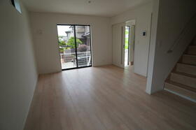 福岡県福岡市西区小戸３丁目