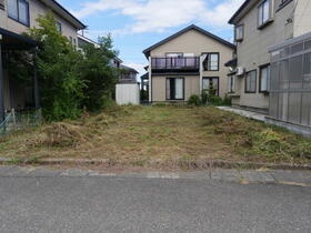 新潟県三条市月岡１丁目