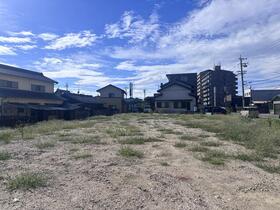 愛知県半田市春日町１丁目