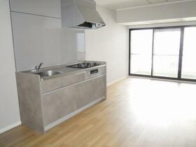 岩手県盛岡市開運橋通