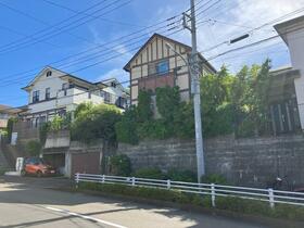 神奈川県中郡二宮町緑が丘３丁目