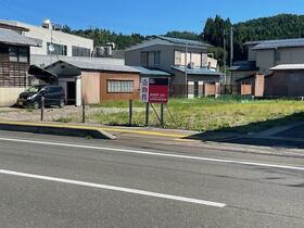 秋田県湯沢市前森３丁目