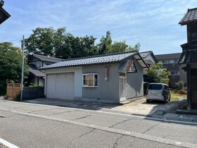 石川県野々市市本町２丁目