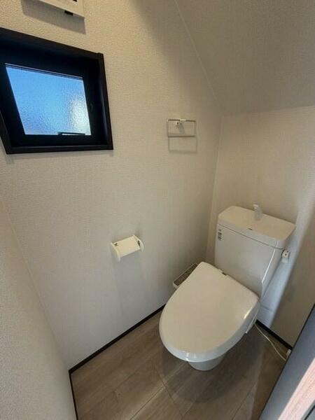 detached 埼玉県桶川市大字坂田

地図を見る