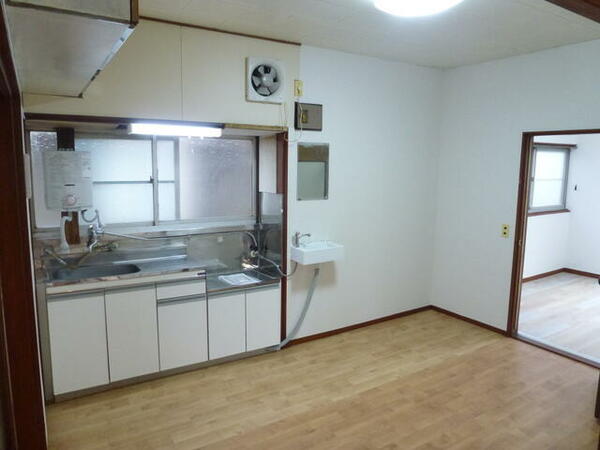 detached 埼玉県北葛飾郡杉戸町大字鷲巣

地図を見る