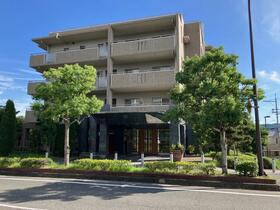 ローレルコート富雄