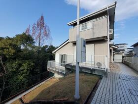 奈良県奈良市左京２丁目