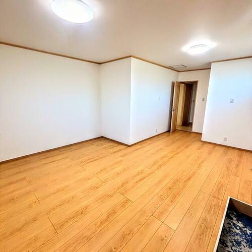 detached 岐阜県本巣市浅木