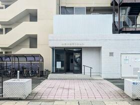 秋田県秋田市山王中園町