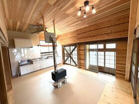 千葉県南房総市平久里下