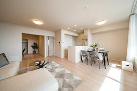 デライトシティブレスコート