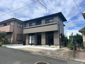 福岡県福岡市東区青葉３丁目